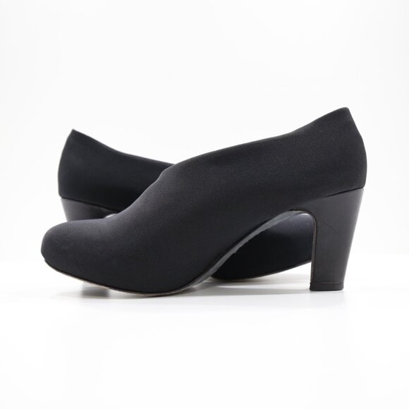 Eileen Fisher Black Fabric Cutout 3" Block Heel Pumps - 7 - Picture 5 of 7